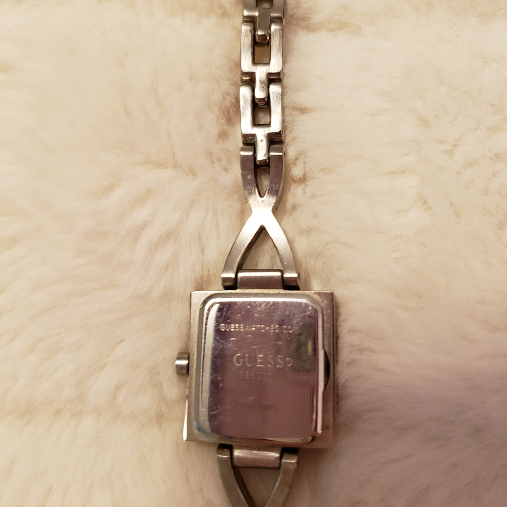 Guess watch - Picture 3 of 3